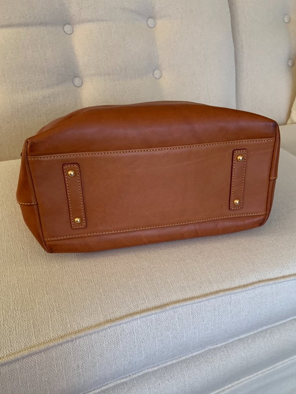 Dooney & Bourke Florentine Chelsea Shopper Tote – Leather Handbag in Natural Tan - Picture 5 of 15